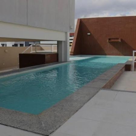 Loft No Condominio Celita Franca Executive Aparthotel 페이라 데 산타나 외부 사진